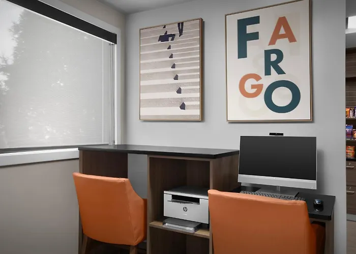 Express - West Acres By Ihg 3* Fargo