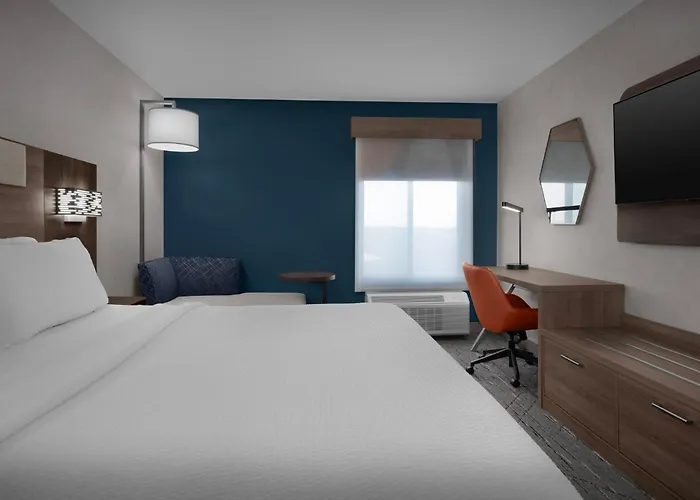Hotel Express - West Acres By Ihg