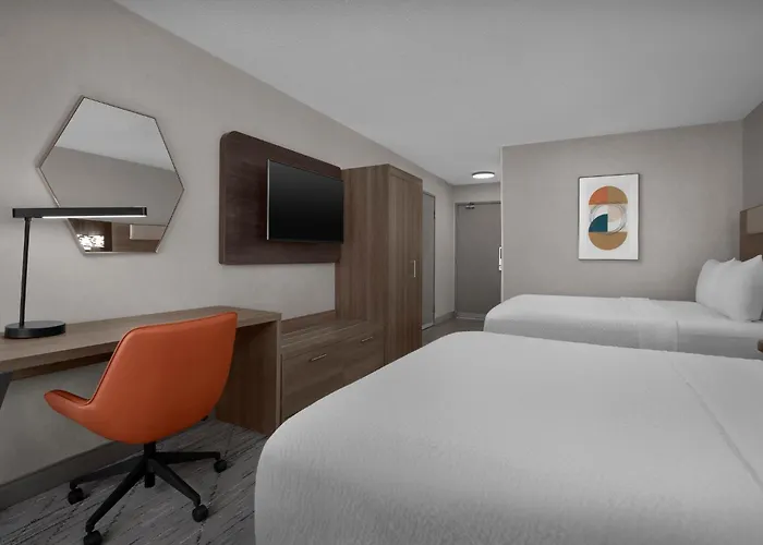 Hotel Express - West Acres By Ihg 3*
