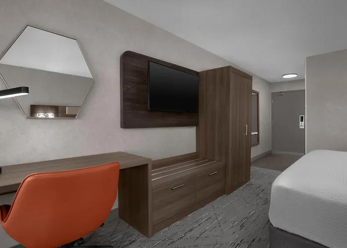 Hotel Express - West Acres By Ihg