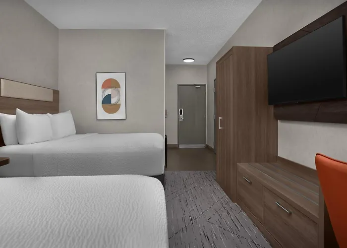 Express - West Acres By Ihg
